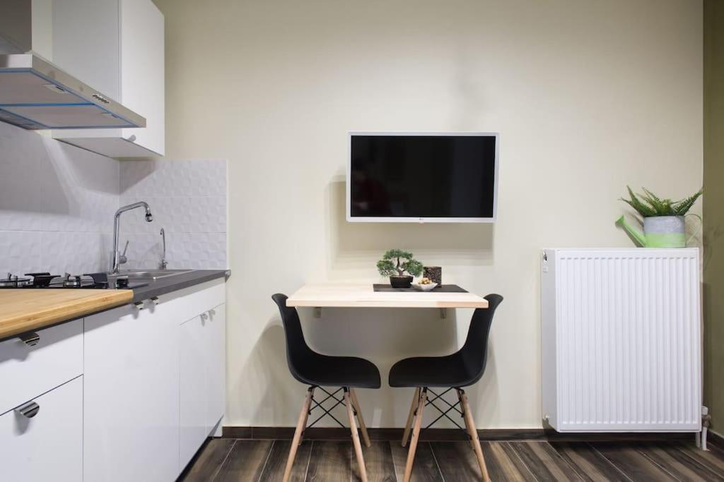 A Comfortable Small Studio Nearby Acropolis 2 Atenas Exterior foto